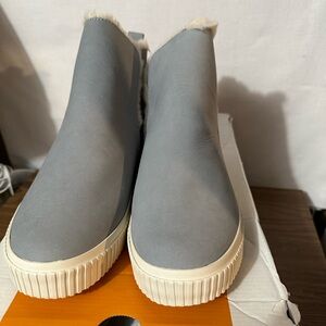 Timberland woman’s boots, size 8